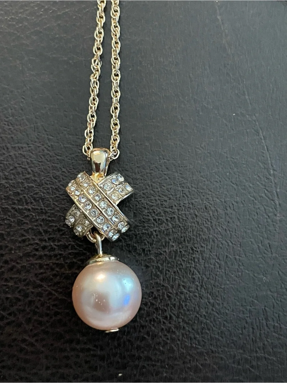Monet Gold Pearl Pendant Necklace with Crystal Accent nwt